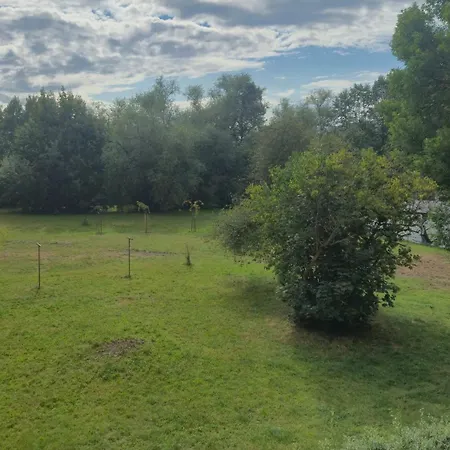 Curie-apart * Tychy